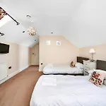Finest Retreats - Loxley House