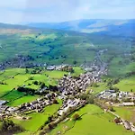 Finest Retreats - Loxley House Hawes