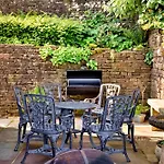 Finest Retreats - Loxley House