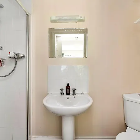 Finest Retreats - Loxley House Hébergement de vacances *