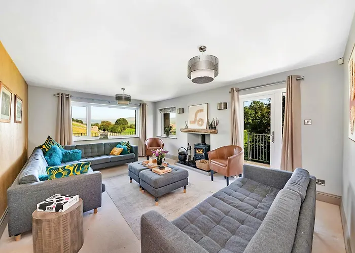 Finest Retreats - Loxley House Holiday home