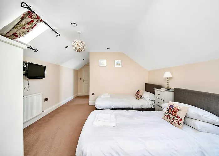 Finest Retreats - Loxley House